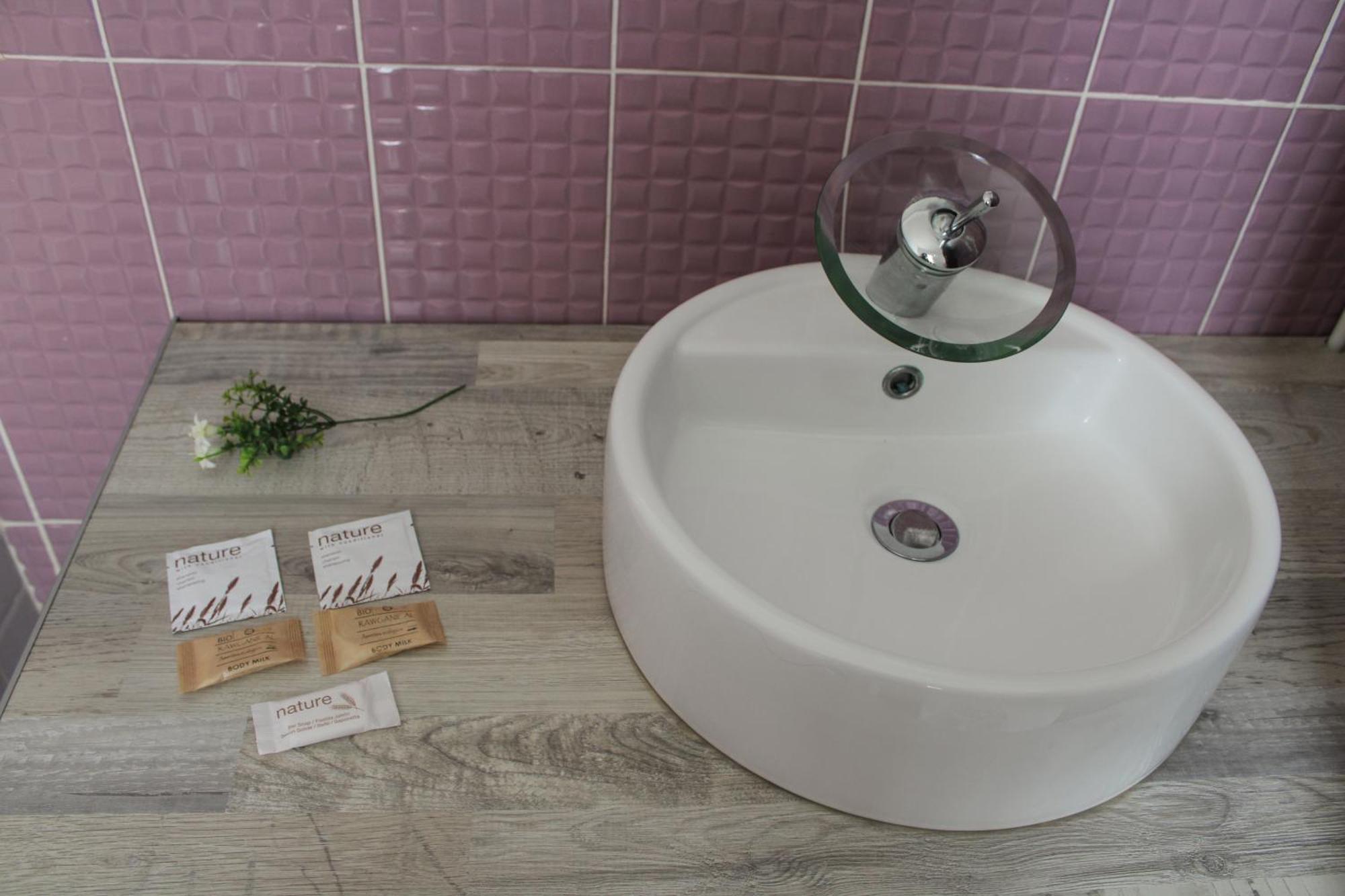 Urban Guest house 3*
